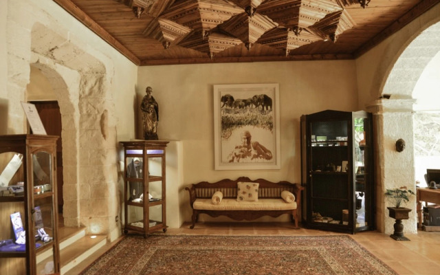 Reserva Rotana Hotel