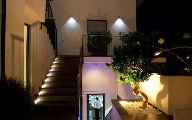 Cubo Apartments