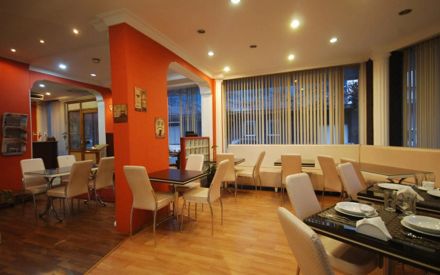 Mini Fuar Hotel