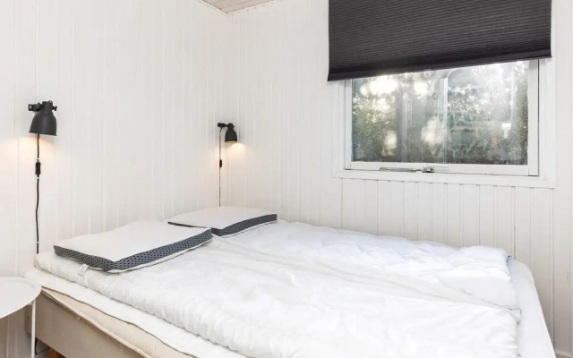 6 Person Holiday Home in Blokhus