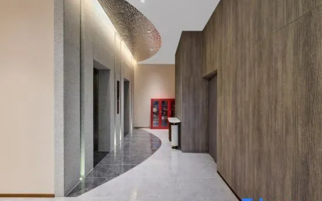 Palace Hotel((Beijing Changping Future Science City Subway Station Branch)