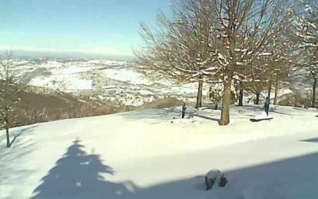 Albergo Rifugio Monte Cucco