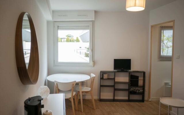 Charming bright studio and design