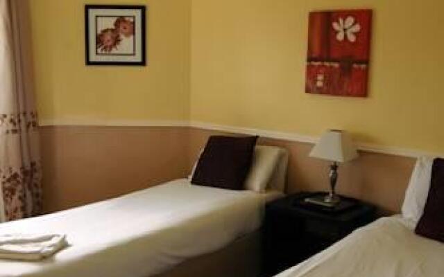 Tenterden Guest House