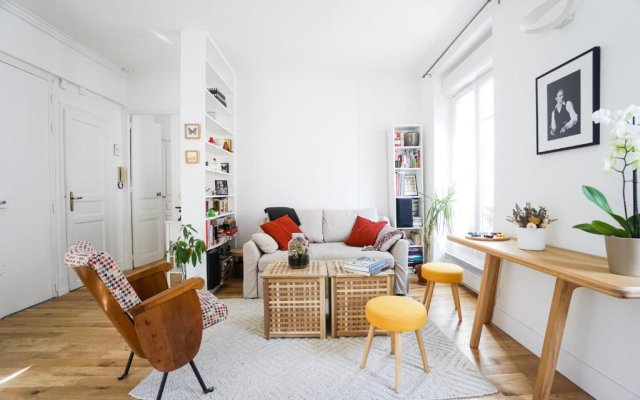 Comfortable apartment near Parc Monceau