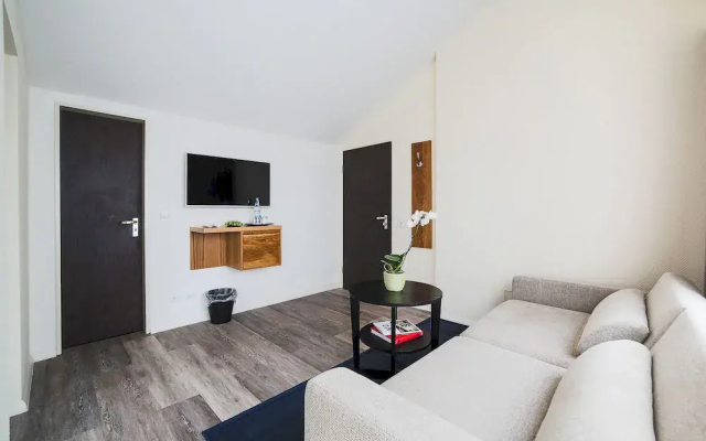 Hotel Adler Dialma