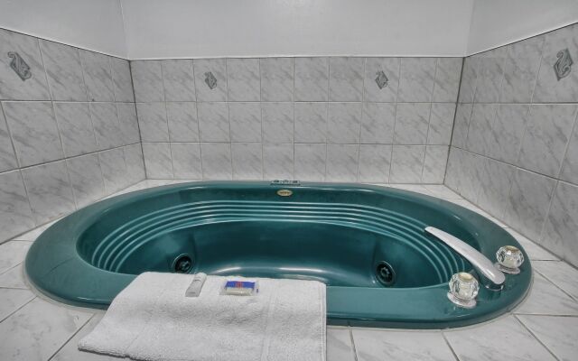 Motel 6 Windsor, ON