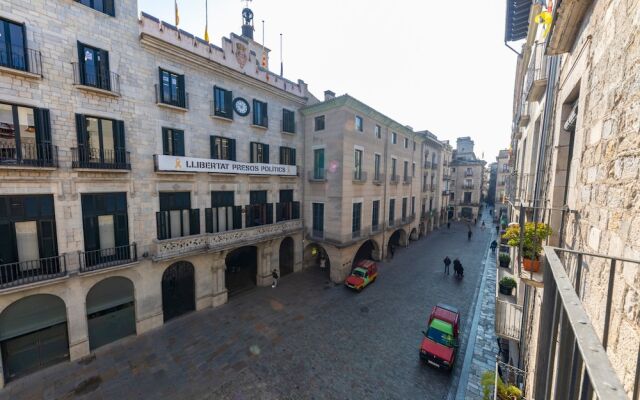 Bravissimo Plaça Del VI