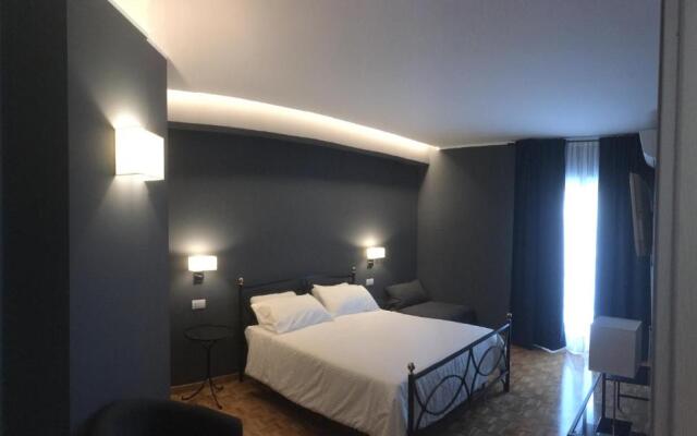 Robin Rooms