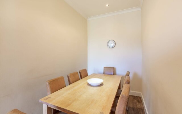 Guestready - Lovely 4BR Family Flat in Edinburgh's City Centre