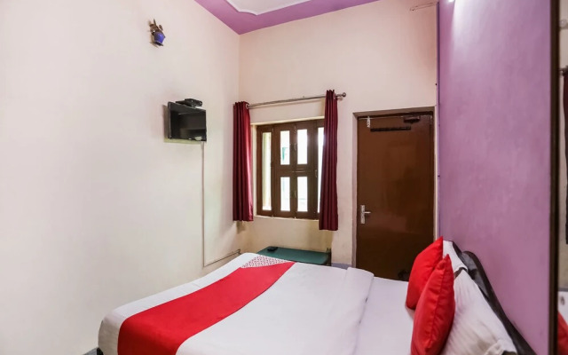 OYO 22577 Hotel City View