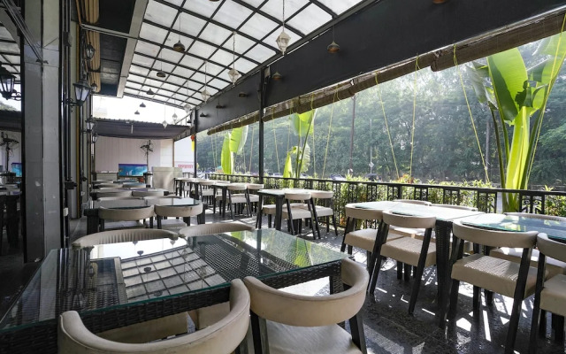 Fabhotel Prime Majhali