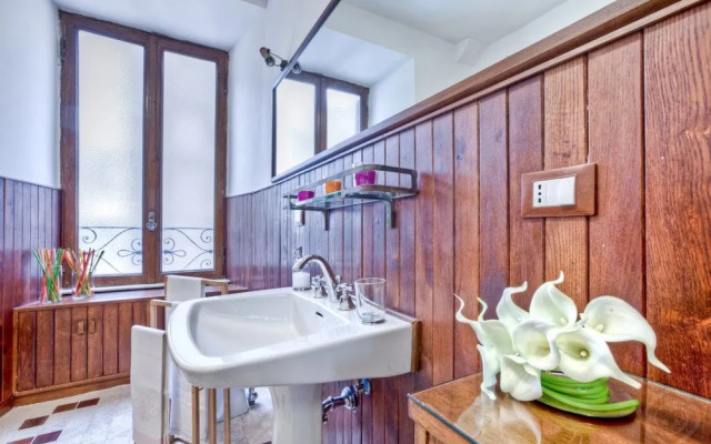 Vatican apartments-Vatican Museums area