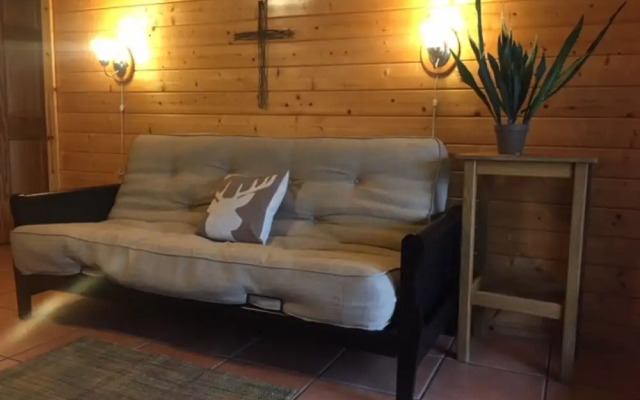 Frio Springs Lodges