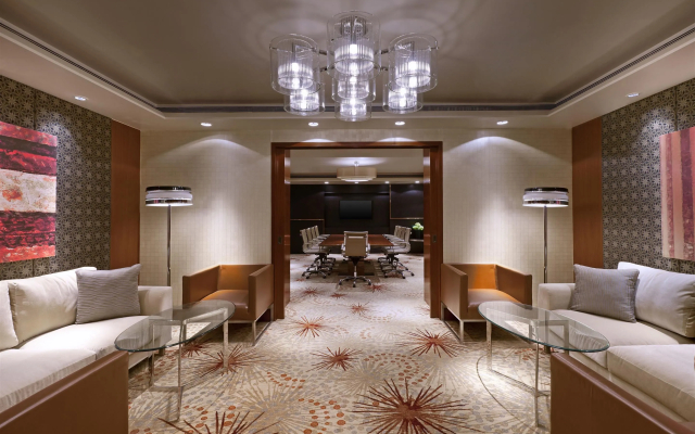 Sheraton Grand Bangalore Hotel at Brigade Gateway