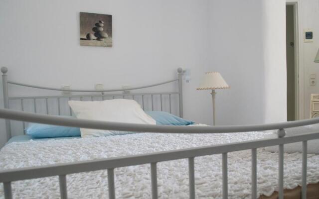 Nafsika 4Bedroom Sea View House