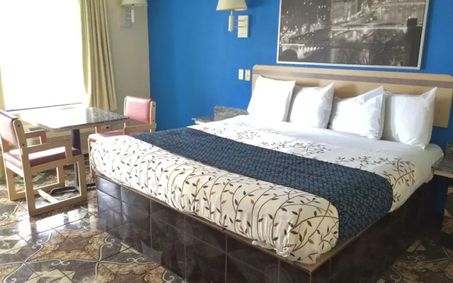 Americas Best Value Inn - Beaumont / I-10