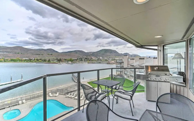 Beautiful Condo w/ Balcony on Lake Chelan!