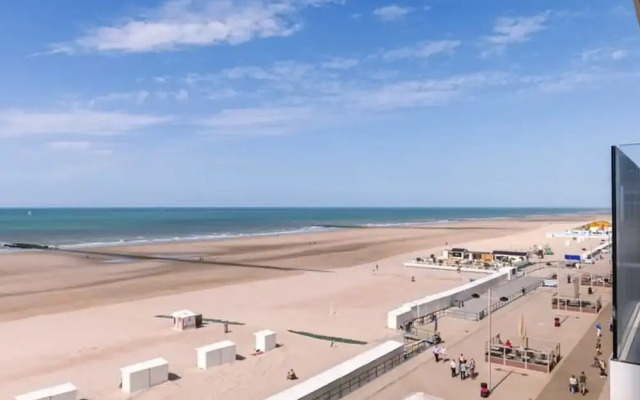 Corner Apartment With Fantastic sea View