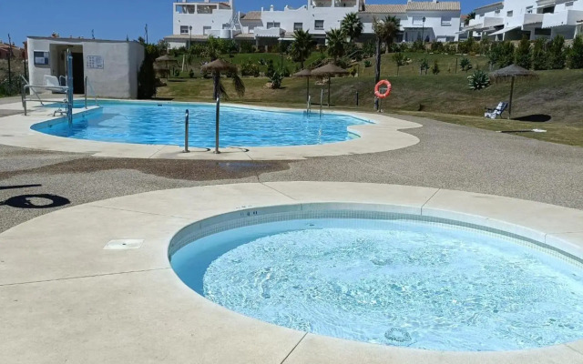 Rompeolas 16-Atlanterra