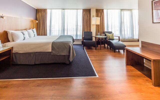 Holiday Inn London Camden Lock by IHG