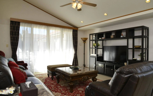 Maeda Biru House