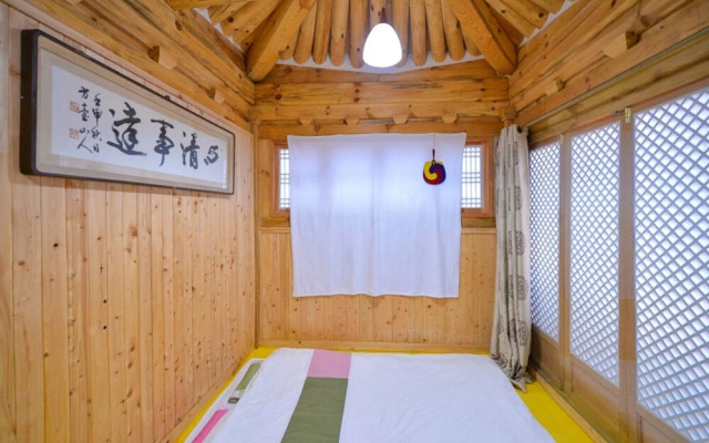 Jeonju Geune Hanok Stay