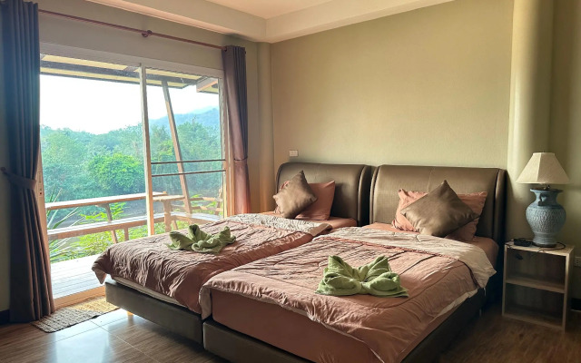 Kwainoy Riverpark & Resort