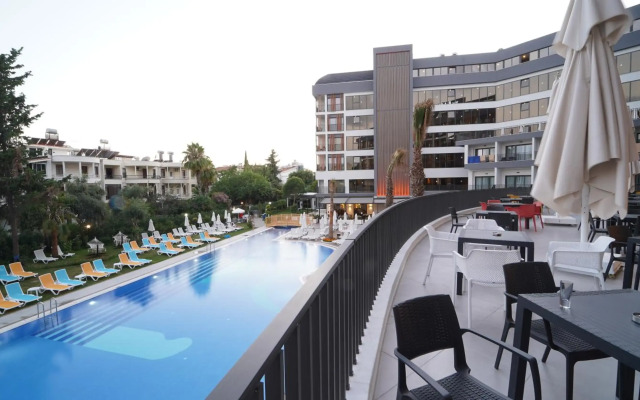 The Raga Side - Adults Only - All inclusive