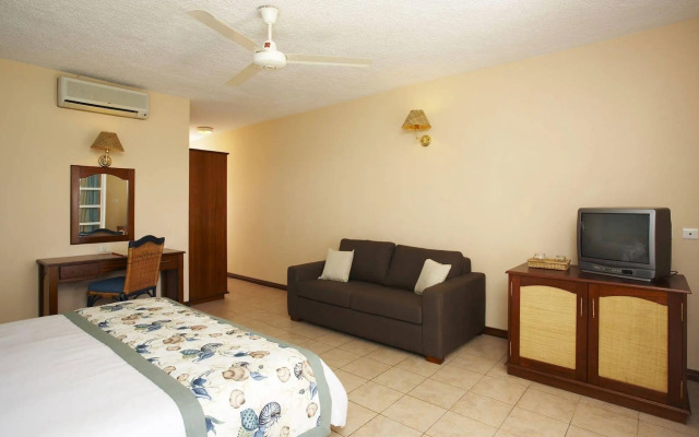 Les Cocotiers Beach Resort