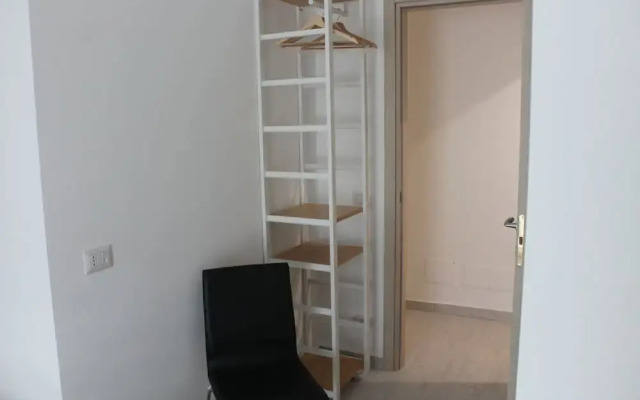 Destefano Central Apartment with Balcony