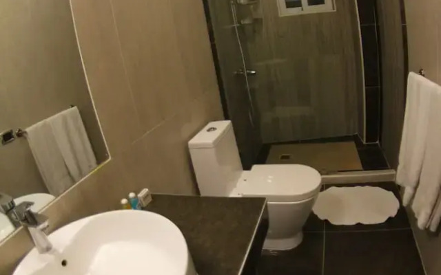 FrioHot Hotel