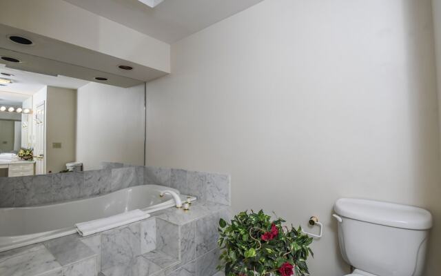 Nature's Retreat 5 Bedroom House