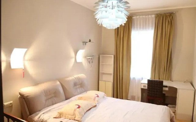 Five Star Apartment