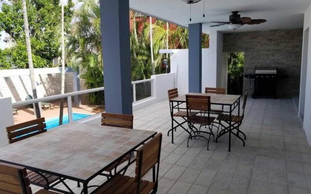 Villa Don Teto 8 Rooms: Luxury & Great Havana View