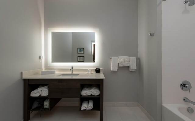 Comfort Suites Greenville Airport