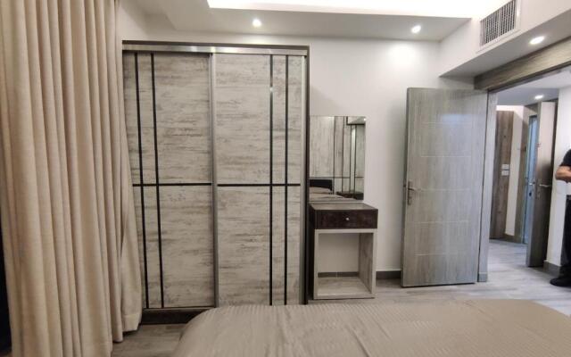 apartment for rent near all services khaldi(HA30)