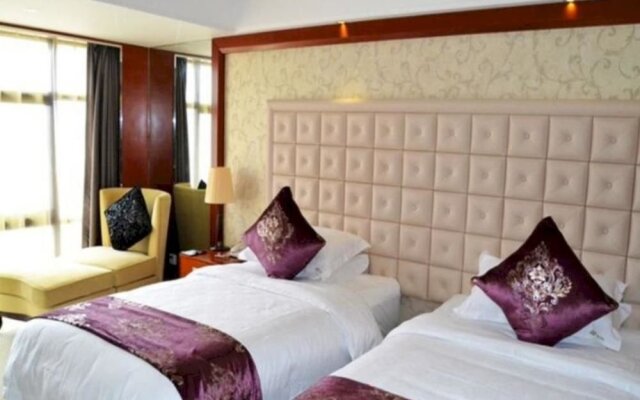 Tongling Pujing Hotel
