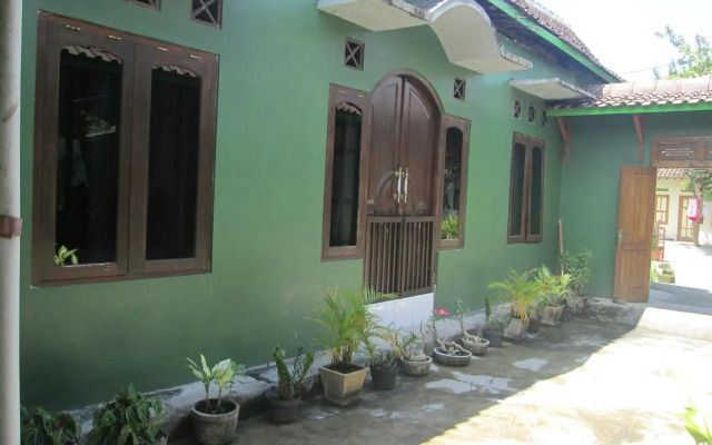 Pendopo Kayuwanan Syariah