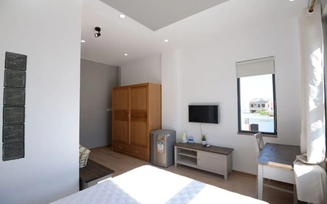 Bobo House