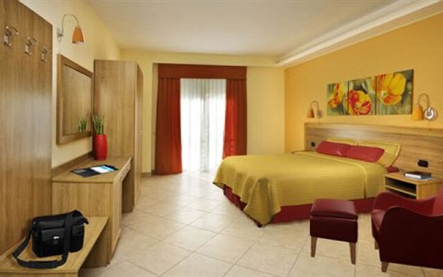 Manhattan Village Hotel