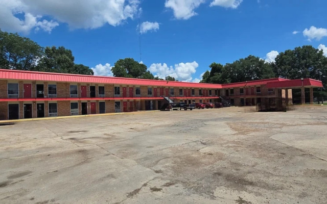 c towninn and suites