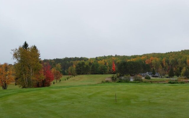 Barry's Bay Golf Resort