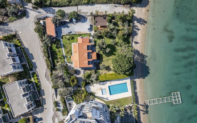 Sea Houses