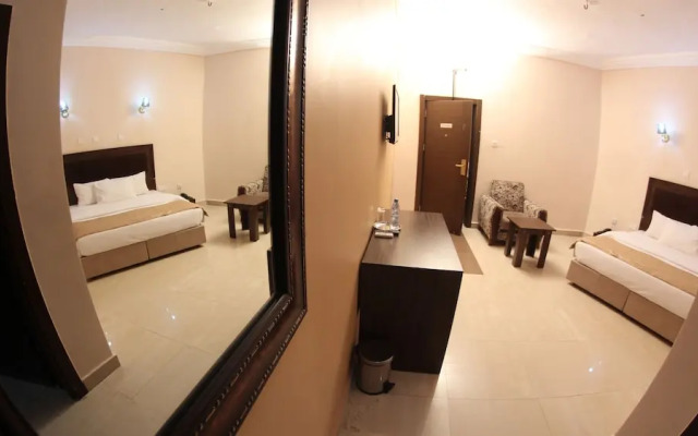 Residency Hotel Leophine House