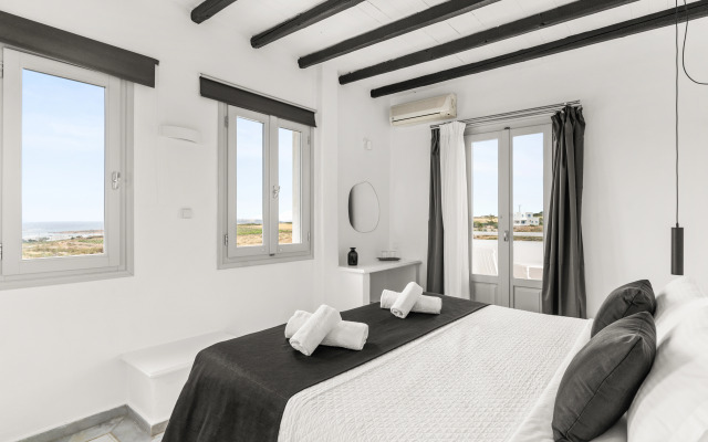 Mr & Mrs White Paros Suites & More