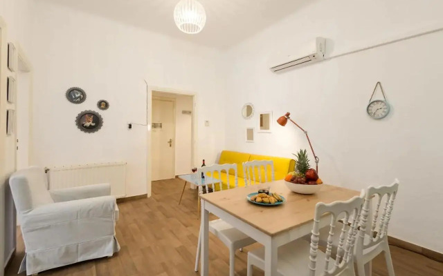 Saint Dimitrios Central Apartment 100sqm.