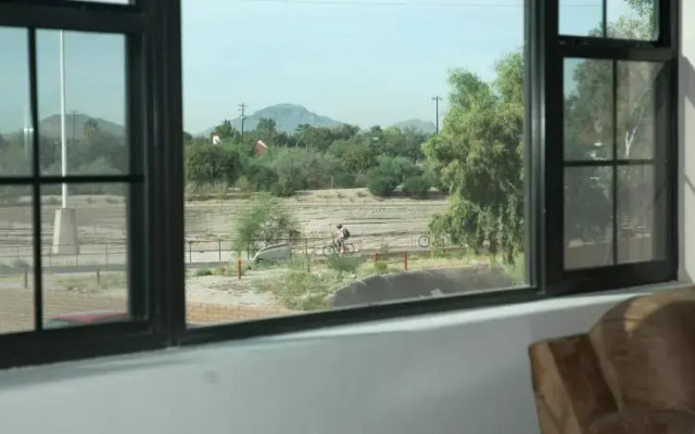 Luxury Foothills Condo Tucson