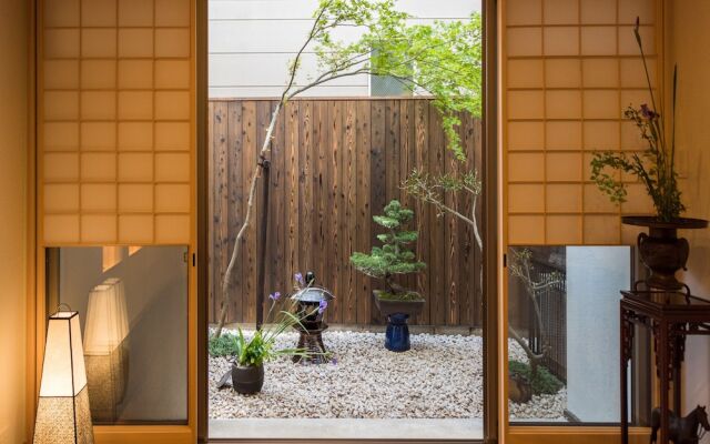 Kouhaku Kyomachiya Tenmangu