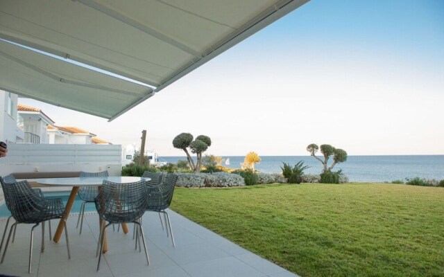 Villa Scarlet